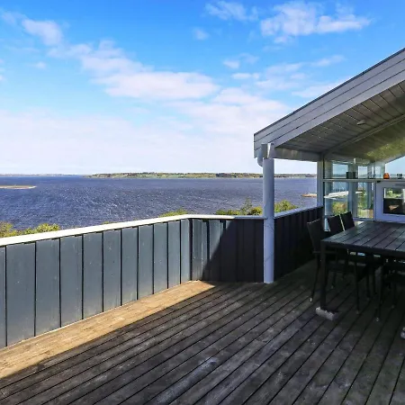 Tatil Evi Five-bedroom Holiday In Logstrup Hjarbæk